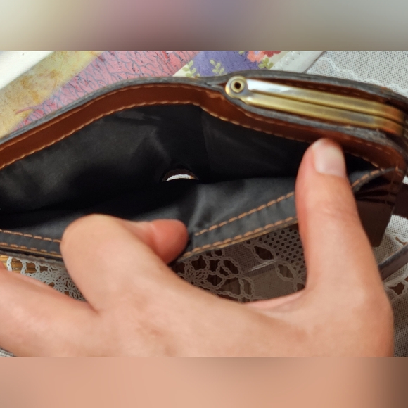 Patricia Nash Wallet - Picture 6 of 11